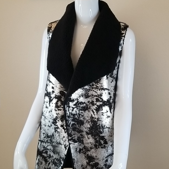 Mesh + Lace Sherpa Black & Silver Vest - Picture 1 of 16